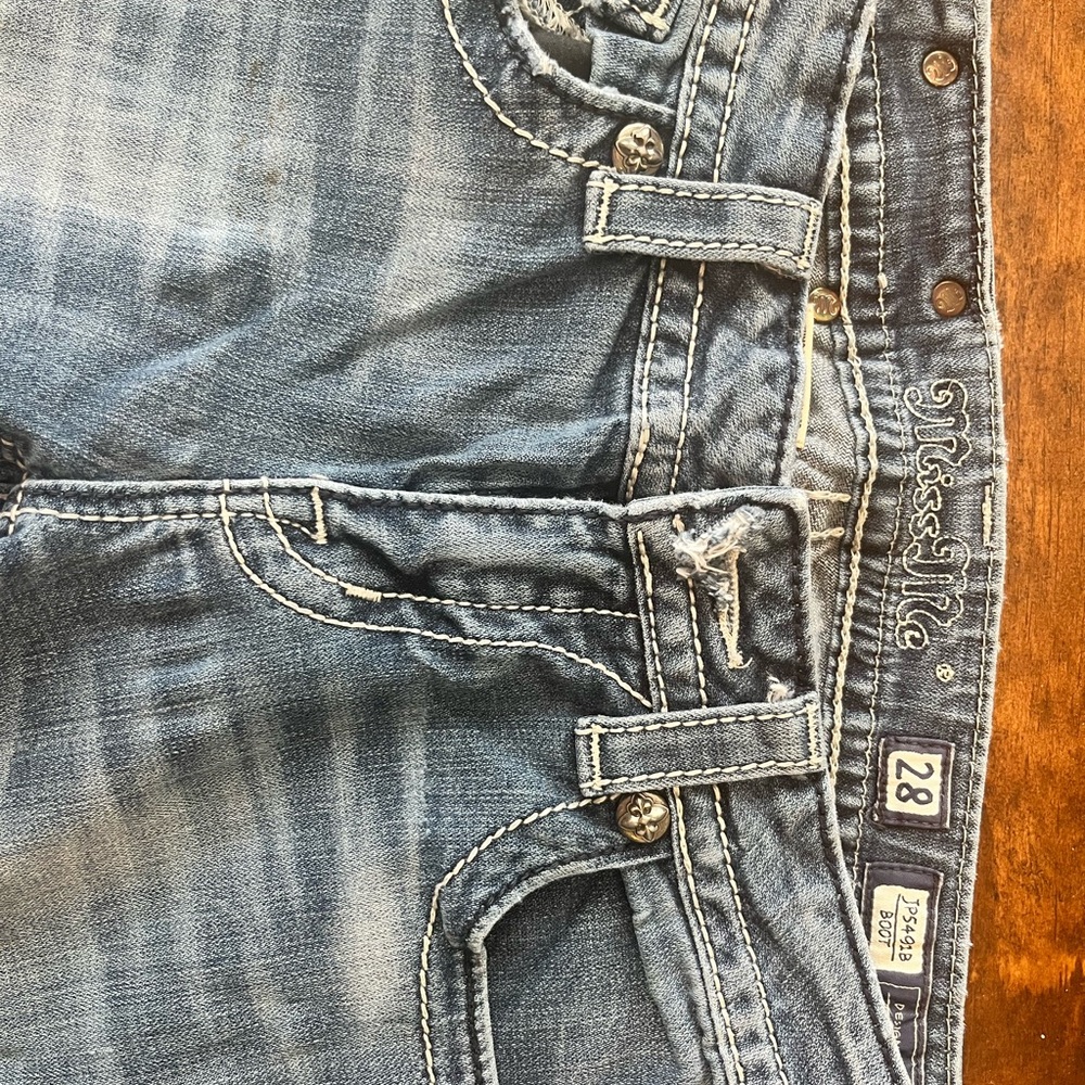 Size 28 Miss Me Jeans